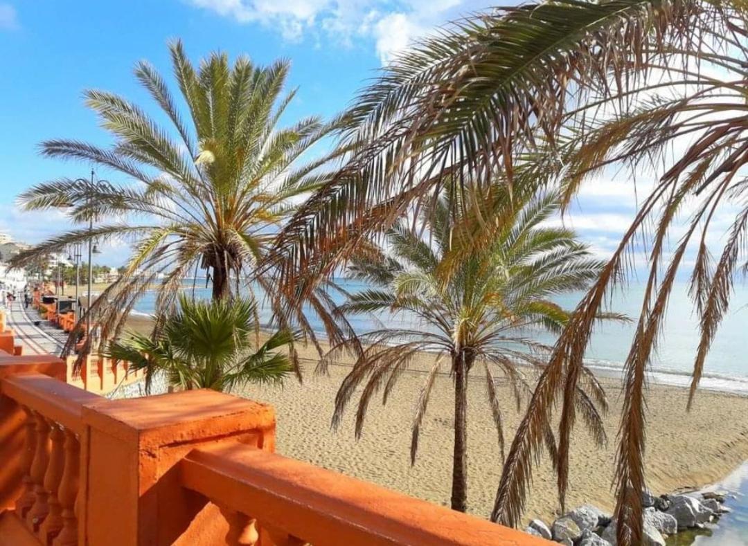 El Estudio De La Playa Benalbeach Vistas Al Mar Benalmádena Dış mekan fotoğraf