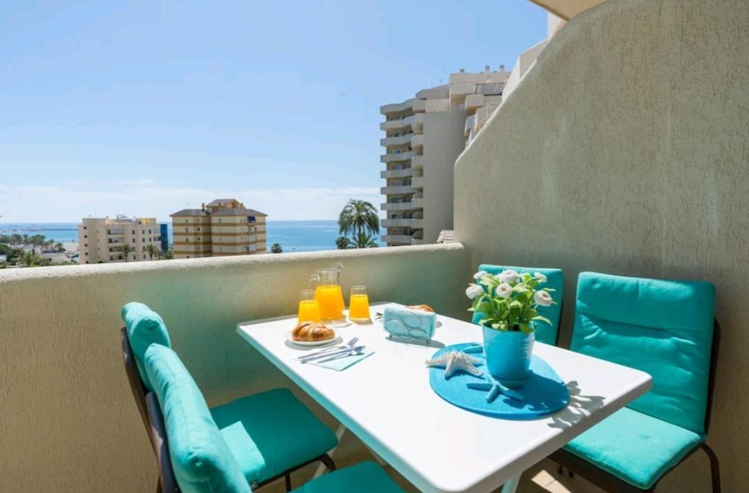 El Estudio De La Playa Benalbeach Vistas Al Mar Benalmádena Dış mekan fotoğraf